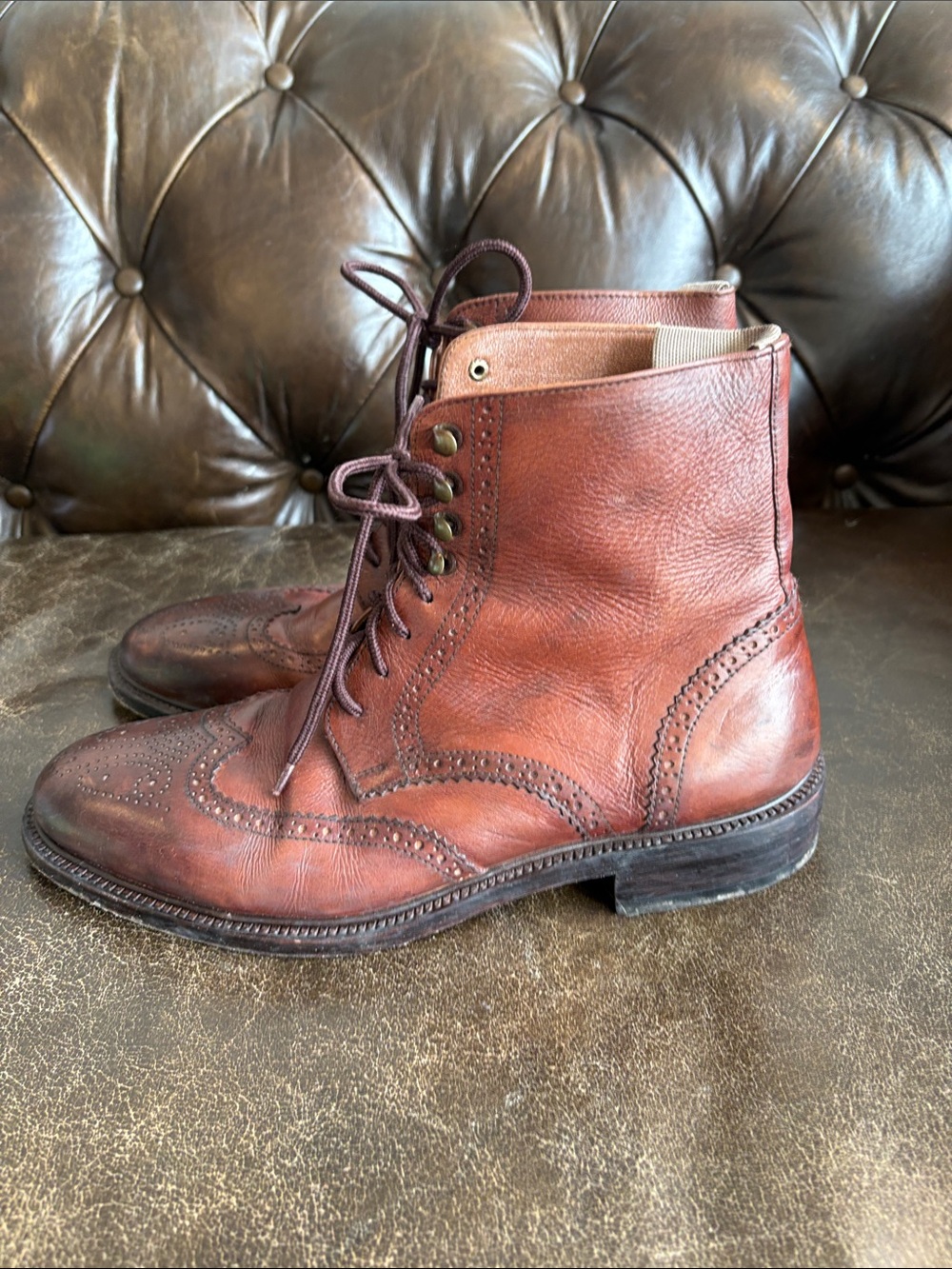 Men's Brown Leather Wingtip Lace-Up Boots